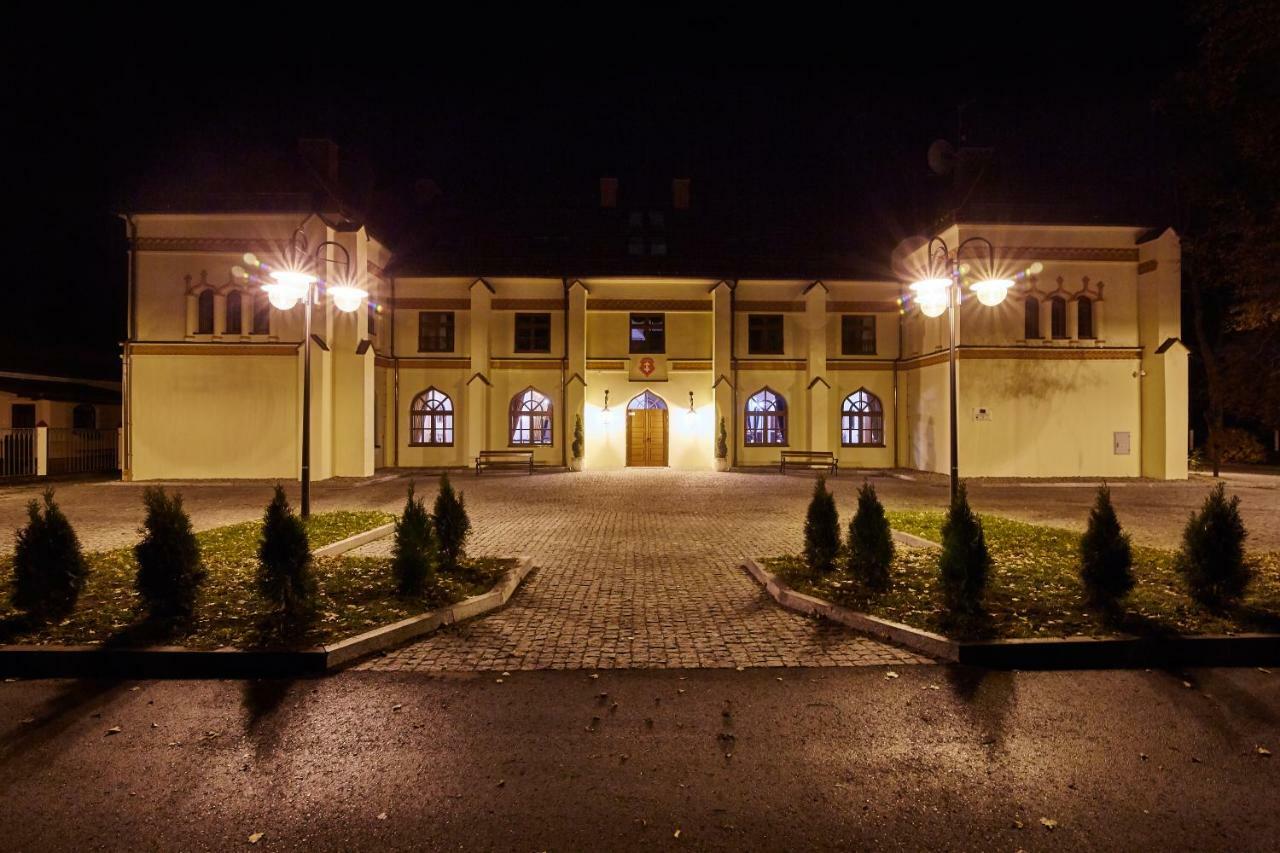 Centrum Obslugi Turysty Kordegarda Raczki  Kültér fotó